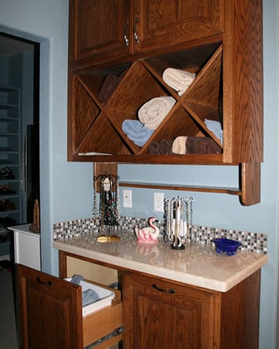 Katy, TX custom bathroom cabinets and vanities