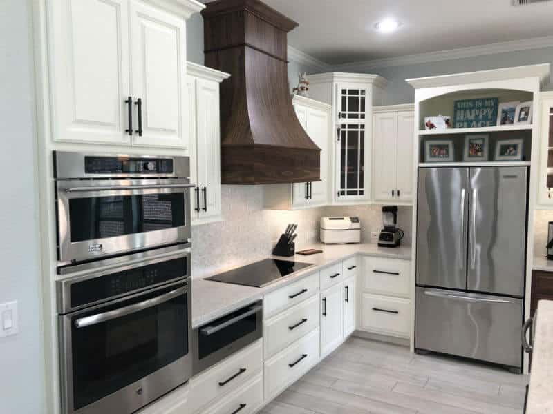 River Oaks TX custom kitchen cabinets